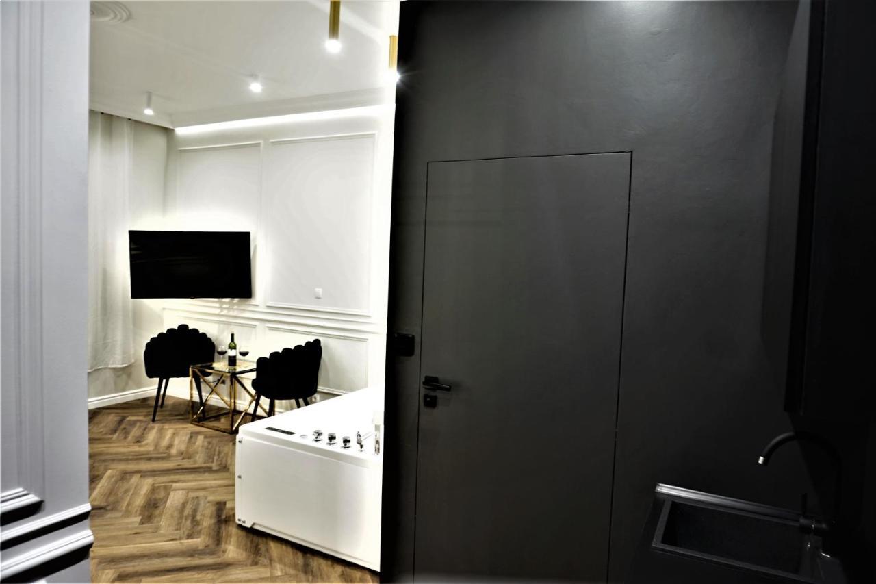 Luxury Jacuzzi Apartment Krakow Exterior photo